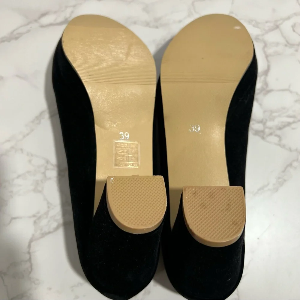 Elegant Black Suede, Rhinestone Embellished Mary Jane Heels -- EU 39 -- US 7.5/8